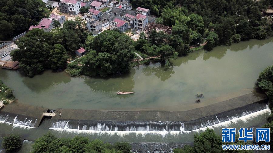 槎滩陂 · 堰坝跌水民居